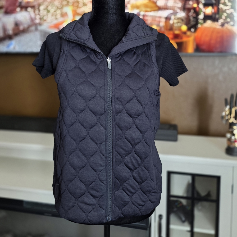 Kirkland Signature Quilted Vest in Black
